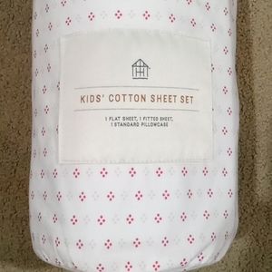 Hearth & Hand Twin XL Sheet Set pink and white 100% cotton